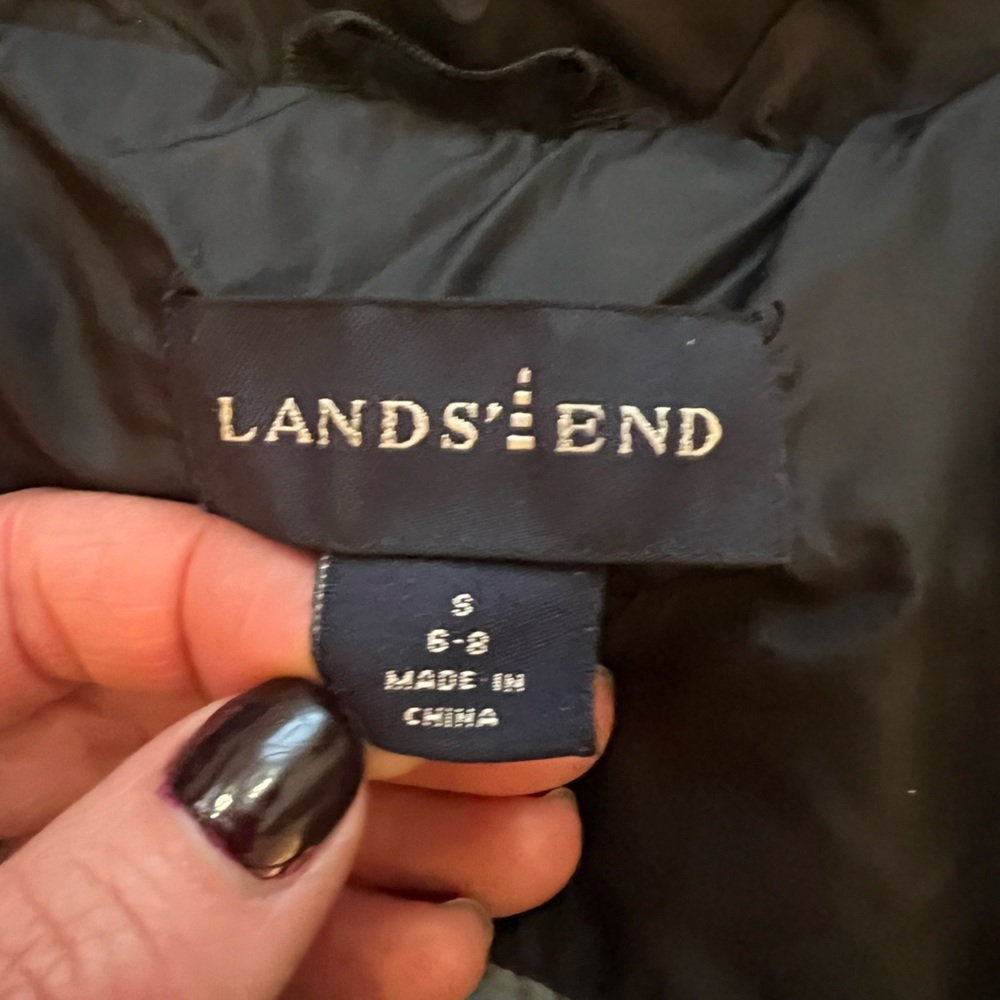 Lands End black puffer vest, size small